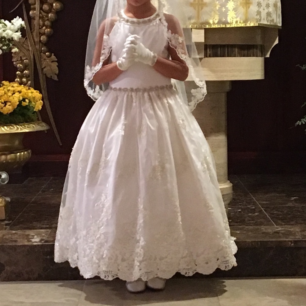 Communion dress with veil